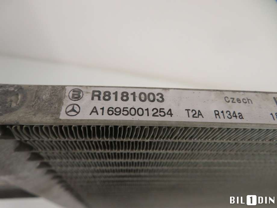 Aircondition radiator til Mercedes A-Klasse 2005-2012 (W169) (W169) (MERCEDES|A1695000354|A1695001254|)