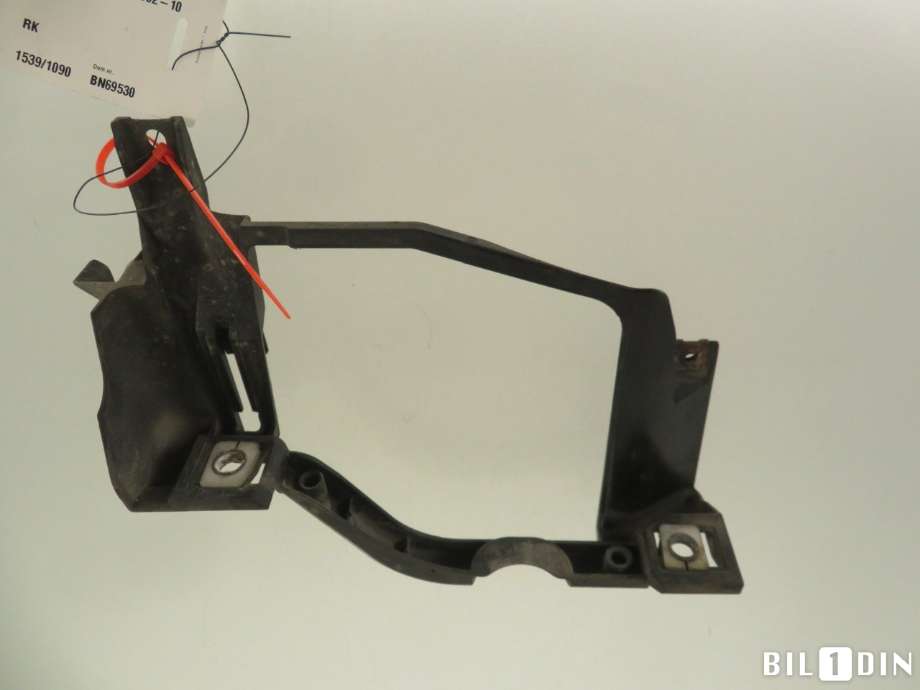 Frontlyktehus til BMW 5-Serie 2003-2010 (E60/E61) (E60/E61) (BMW|63126936089|)
