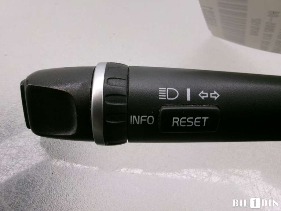 Bryter blink til Volvo V70 2005-2007 (Type II, Fase 2)  (31268561|)