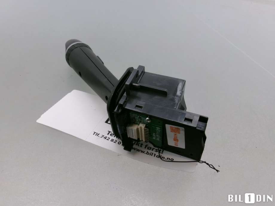 Bryter blink til Volvo V70 2005-2007 (Type II, Fase 2)  (31268561|)