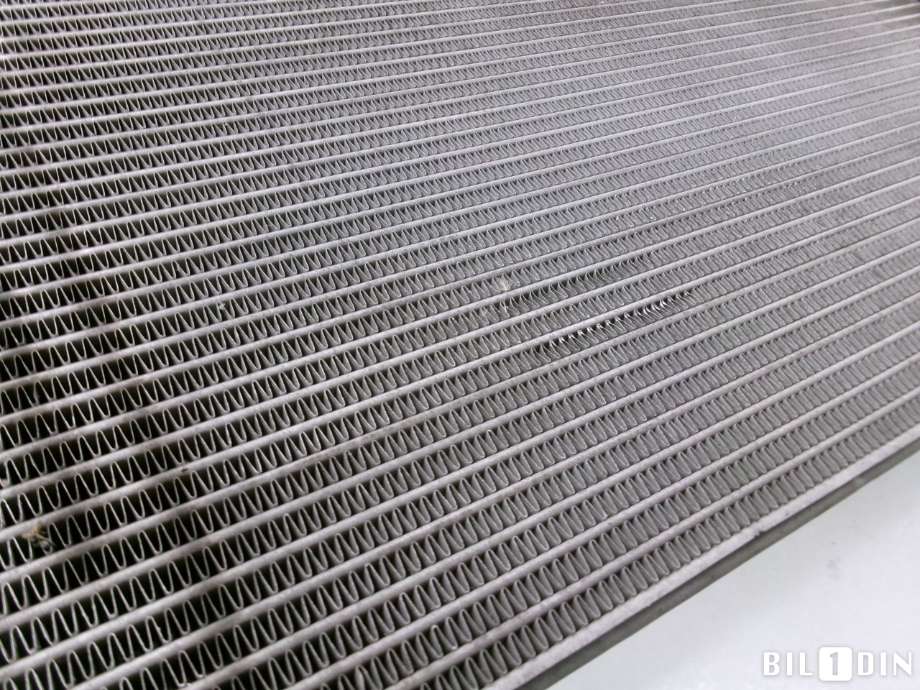 Intercooler til Volvo V70 2005-2007 (Type II, Fase 2) (31274554|)
