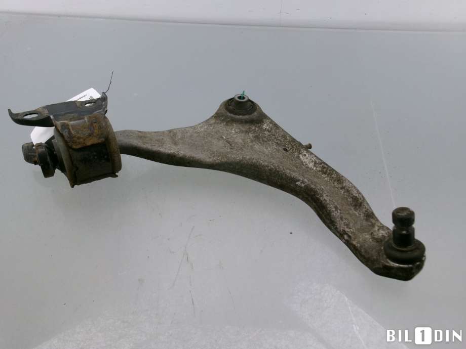 Bærebru høyre foran nedre til Land Rover Range Rover, Evoque 2011-2019 (Type I)  (LR078656|LR024472|)