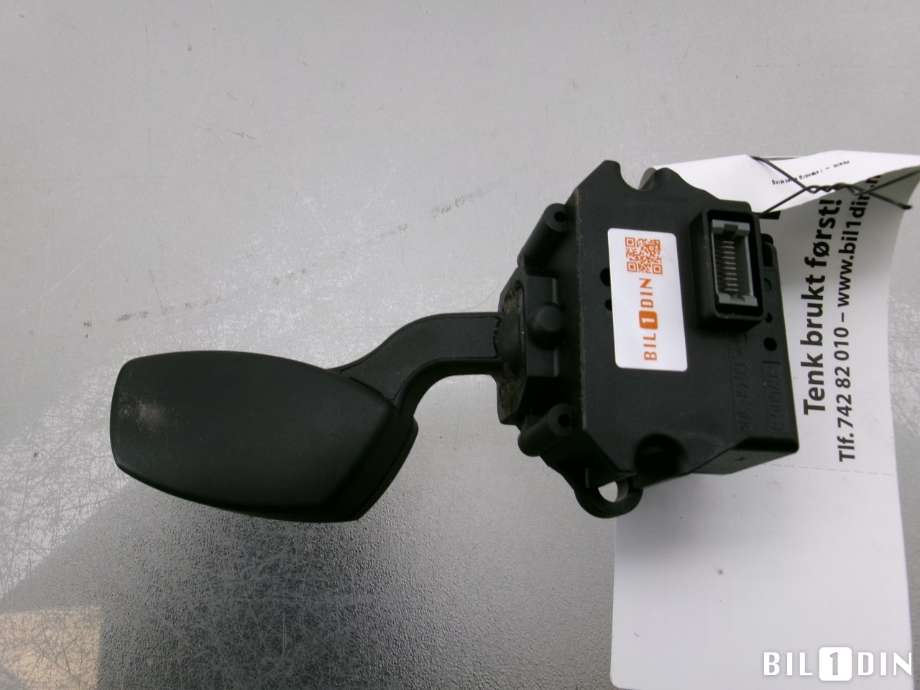 Bryter blink til BMW 6-Serie 2002-2010 (E63/E64) (E63/E64) (BMW|61316951349|)
