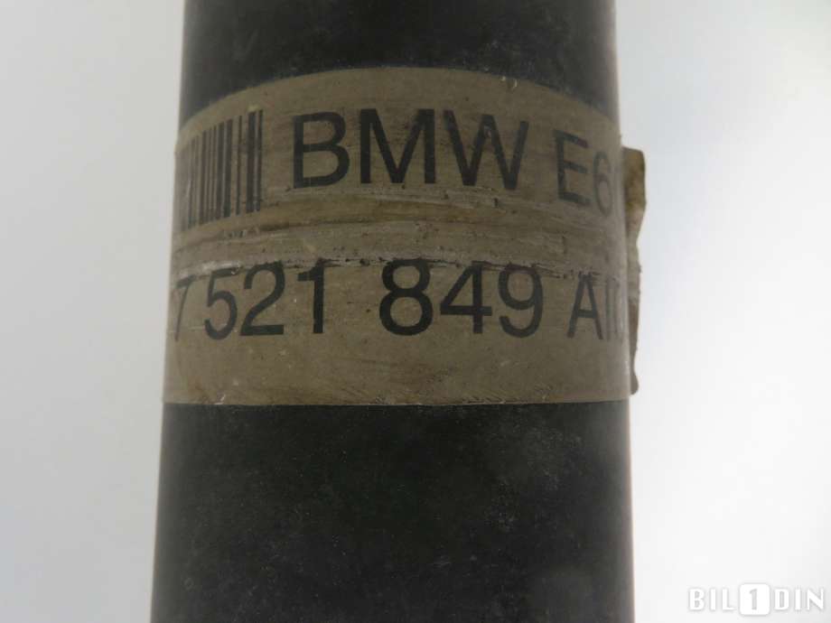 Mellomaksel til BMW 5-Serie 2003-2010 (E60/E61) (E60/E61) (BMW|26107531776|)