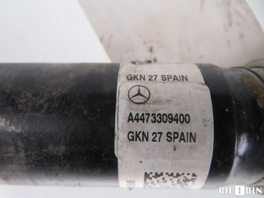 Drivaksel høyre foran, elbil til Mercedes EQV 2020-->> (W447) (W447) (MERCEDES|A4473309400|)