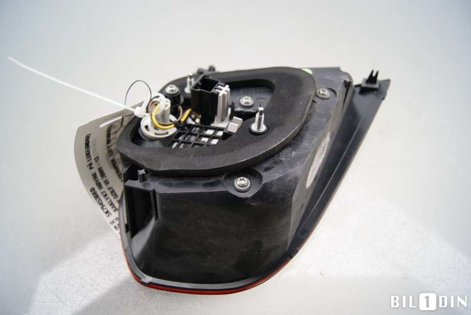Baklykt høyre indre til VW Golf VI 2008-2012  (5K7945308D|5K7945308|)