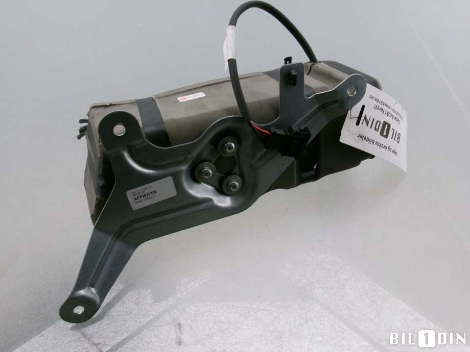 Diverse deler til VW Golf VI 2008-2012 (VOLKSWAGEN|8P7898993|)