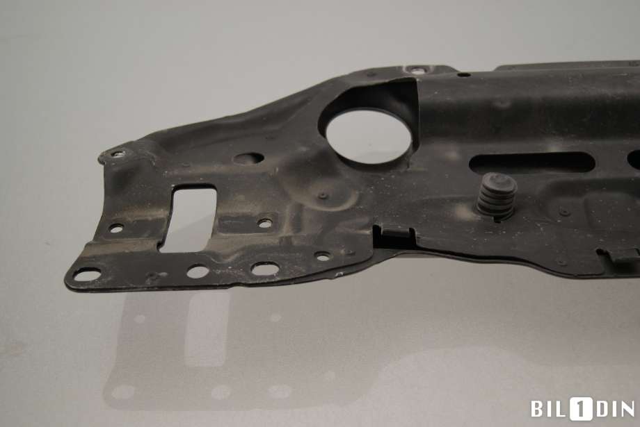 Frontplate øvre til BMW 5-Serie 2003-2010 (E60/E61) (E60/E61) (BMW|51647033741|)