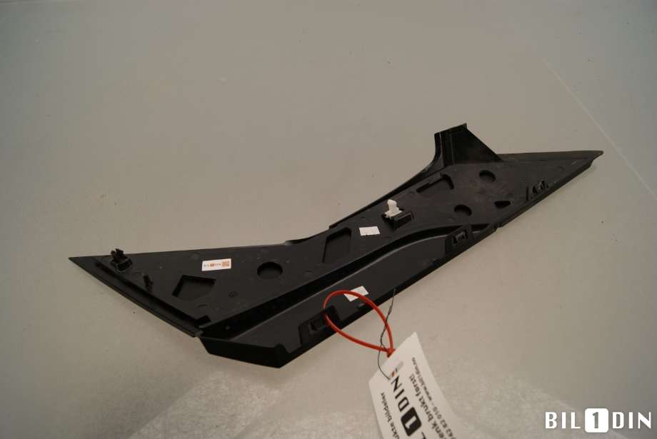 Diverse deler til BMW i3 2013-2022  (BMW|51137453547|)