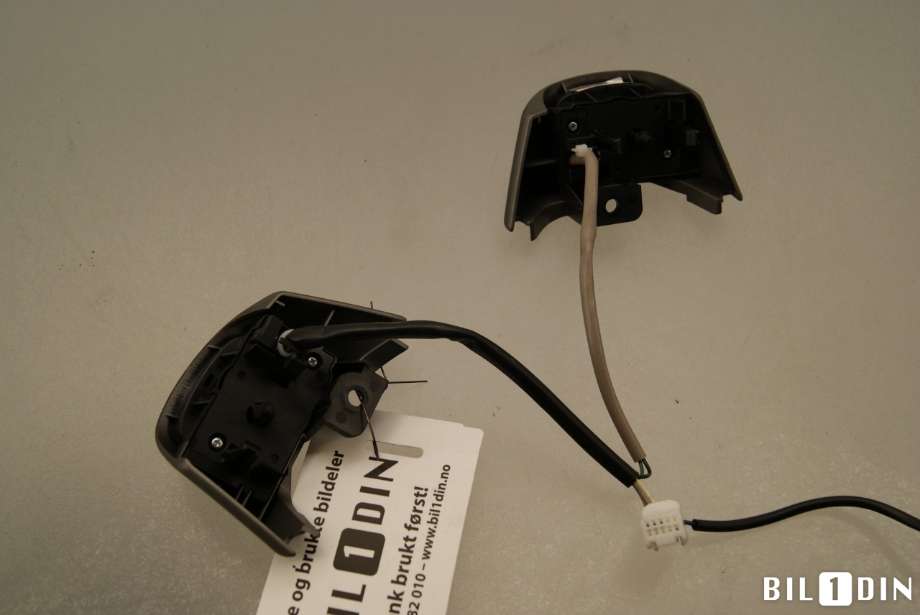 Bryter combi til Toyota Yaris 2009-2011 (Type II, Fase 2)  (TOYOTA|8425052010B3|)