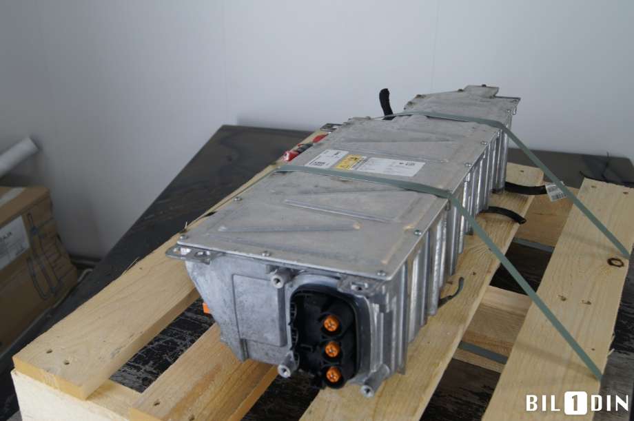 Inverter hybrid til BMW 2-Serie 2014-2021 (F22/F23) (F22/F23) (BMW|12369470891|12368661835|61448661835)