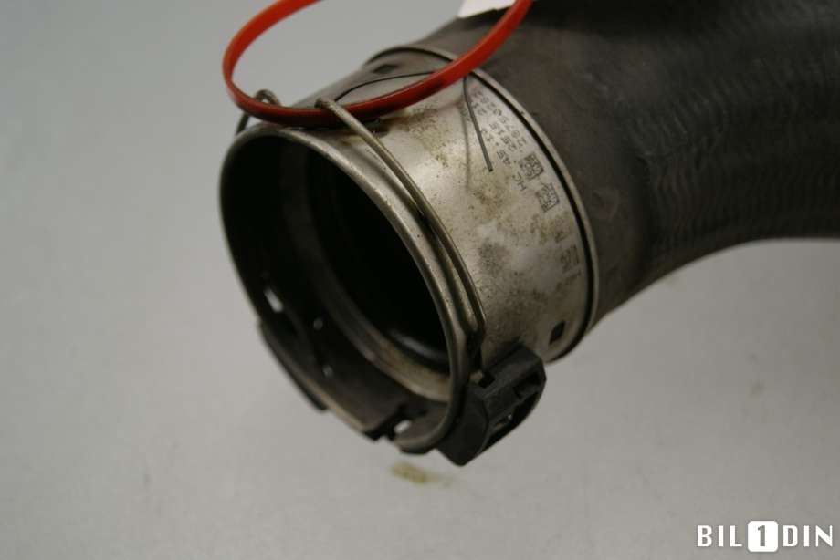 Turbo rør til Volvo V40 2012-2019  (VOLVO|31657753|)