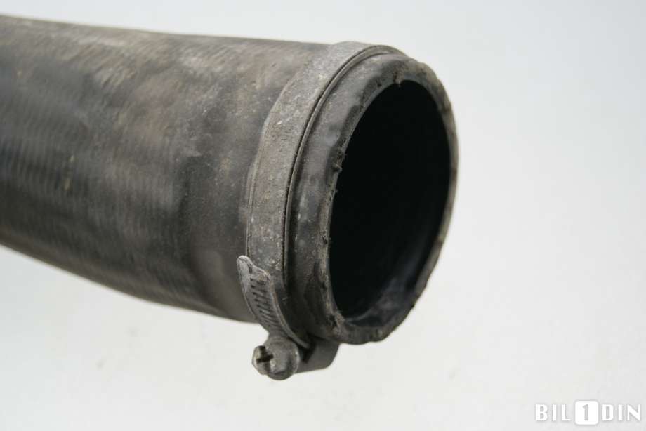 Turbo rør til Volvo V40 2012-2019  (VOLVO|31657753|)