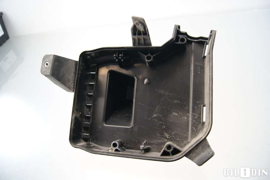 Diverse deler til Volvo V40 2012-2019 (VOLVO|31397339|)