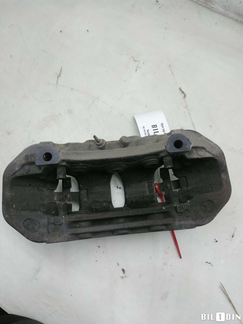Bremsecaliper venstre foran til Porsche Cayenne 2010-2017 (92A) (92A) (PORSCHE|95835242300|)