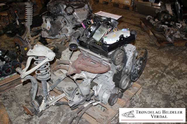 Audi A4 1995-1999 (Type I, Fase 1) (B5) (B5), Motorkode: AHL, Girkassekode: DVP