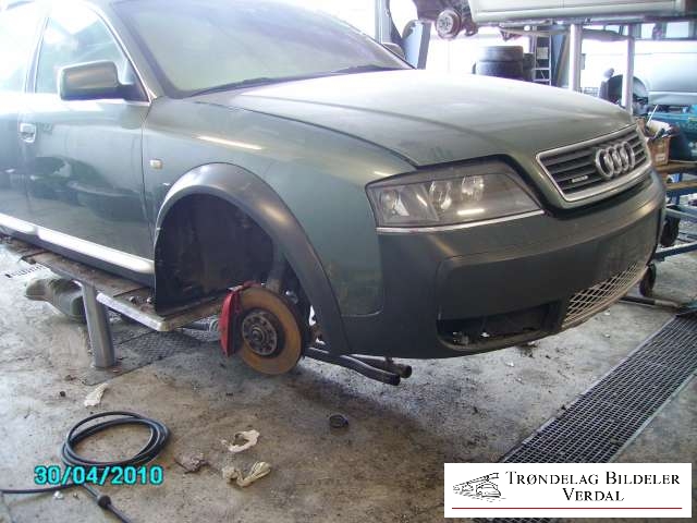 Audi A6 1997-2001 (Type II, Fase 1) (C5) (C5), Motorkode: AKE, Girkassekode: AUT4X4-FCE