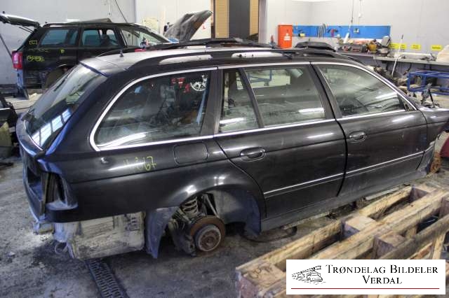 BMW 5-Serie 1996-2003 (E39) (E39), Motorkode: 206S3, Girkassekode: NA