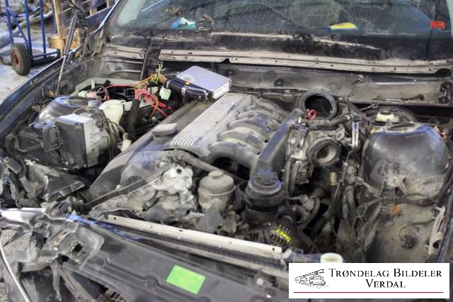 BMW 5-Serie 1996-2003 (E39) (E39), Motorkode: 206S3, Girkassekode: NA