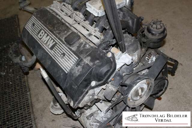BMW 5-Serie 1996-2003 (E39) (E39), Motorkode: 206S3, Girkassekode: NA
