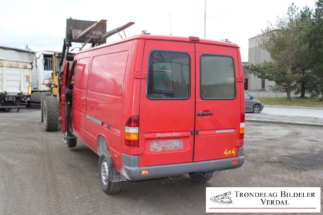 Mercedes Sprinter 1995-2006 (903) (903), Motorkode: 602980, Girkassekode: 353001