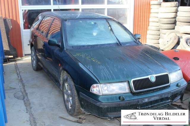 Škoda Octavia 1997-2000 (Type I, Fase 1) , Motorkode: AKL, Girkassekode: 