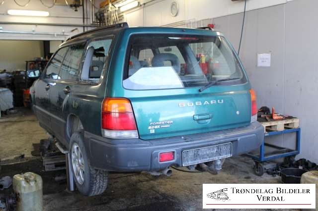 Subaru Forester 1997-2002 (Type I) , Motorkode: EJ20, Girkassekode:
