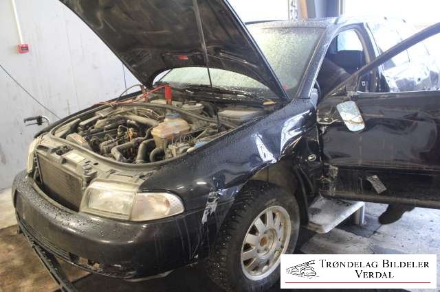 Audi A4 1995-1999 (Type I, Fase 1) (B5) (B5), Motorkode: NA, Girkassekode: 5 TR. WWO