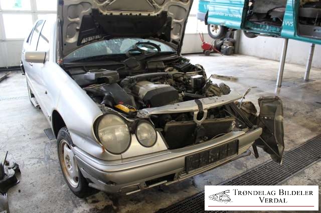 Mercedes E-Klasse 1995-2000 (Fase 1) (W210) (W210), Motorkode: NA, Girkassekode: NA