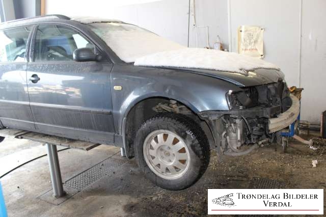 VW Passat 1997-2000 (B5,3B) (B5,3B), Motorkode: NA, Girkassekode: DUK 5TR.