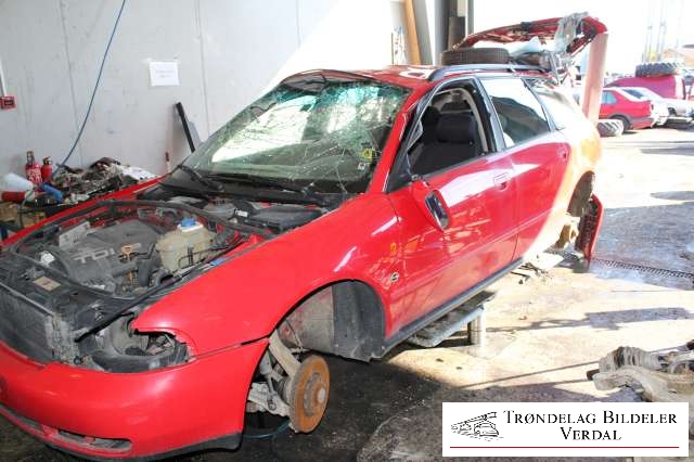 Audi A4 1995-1999 (Type I, Fase 1) (B5) (B5), Motorkode: NA, Girkassekode: APL