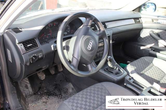 Audi A6 1997-2001 (Type II, Fase 1) (C5) (C5), Motorkode: NA, Girkassekode: NA