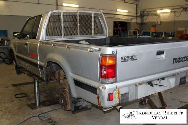 Mazda B-Serie, 2500 1996-2006 , Motorkode: WL, Girkassekode: NA