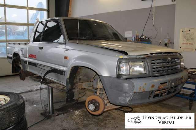 Mazda B-Serie, 2500 1996-2006 , Motorkode: WL, Girkassekode: NA