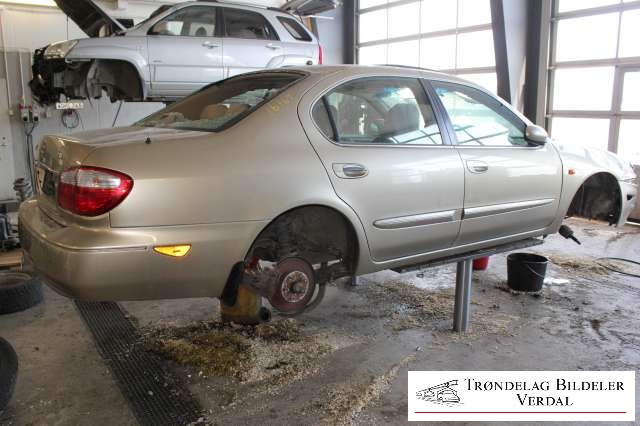 Nissan Maxima 2000-2004 , Motorkode: VQ20, Girkassekode: NA
