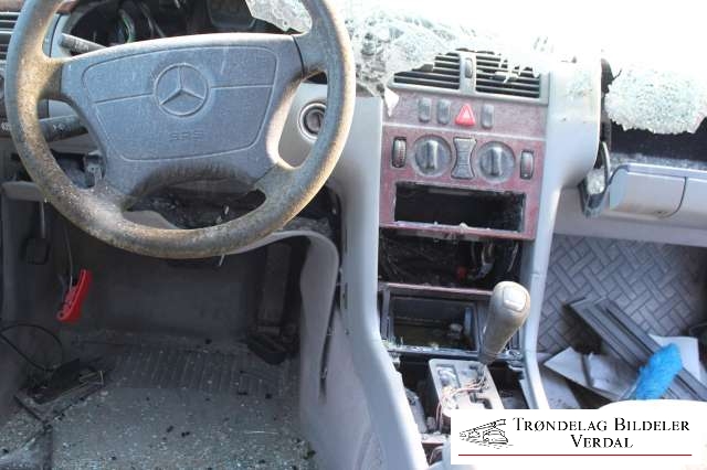 Mercedes E-Klasse 1995-2000 (Fase 1) (W210) (W210), Motorkode: 604 912, Girkassekode: NA