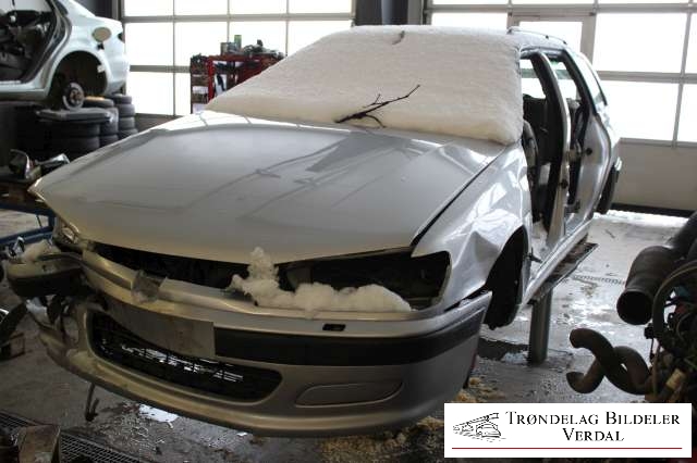 Peugeot 406 1996-1999 (Fase 1) , Motorkode: LFY, Girkassekode: NA
