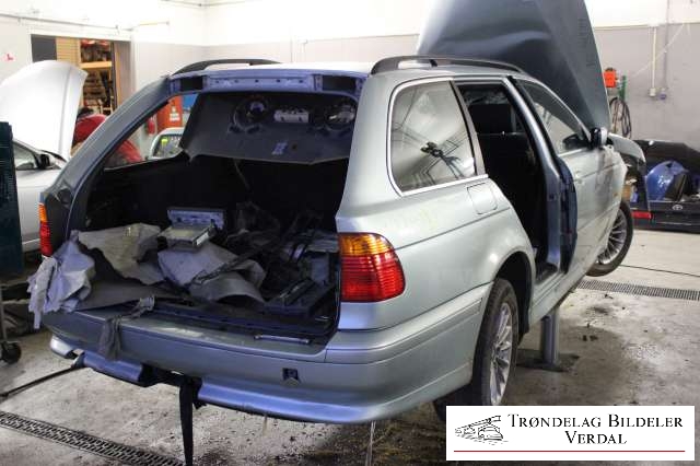 BMW 5-Serie 1996-2003 (E39) (E39), Motorkode: 204D1, Girkassekode: 5 TR MAN