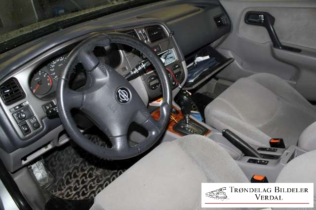 Nissan Primera 1999-2002 (Fase 2) (P11) (P11), Motorkode: SR20, Girkassekode: 