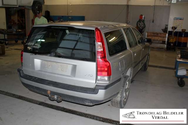 Volvo V70 2000-2004 (Type II, Fase 1) , Motorkode: B 5244S2, Girkassekode: NA