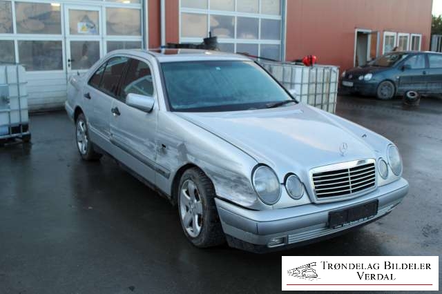 Mercedes E-Klasse 1995-2000 (Fase 1) (W210) (W210), Motorkode: NA, Girkassekode: