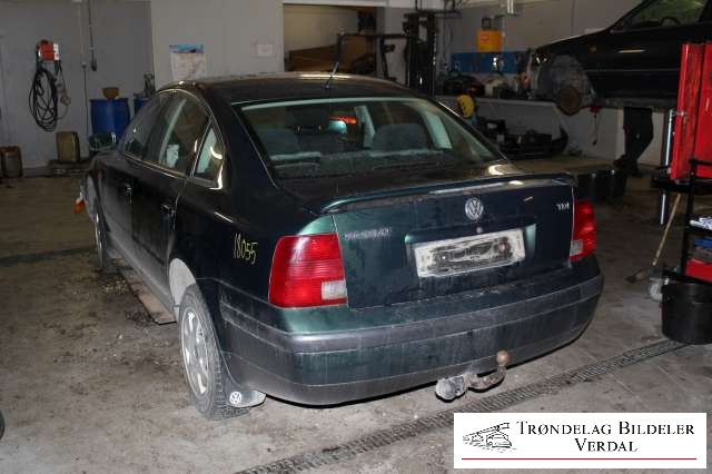 VW Passat 1997-2000 (B5,3B) (B5,3B), Motorkode: AHU, Girkassekode: DHL