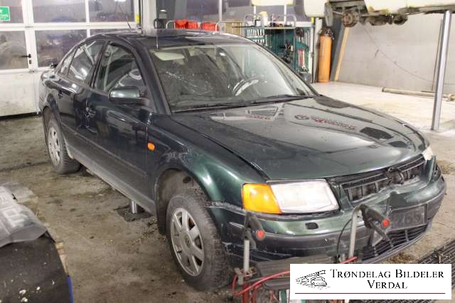 VW Passat 1997-2000 (B5,3B) (B5,3B), Motorkode: AHU, Girkassekode: DHL