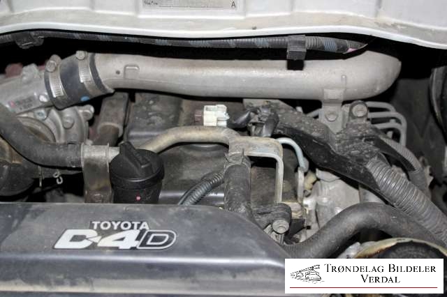 Toyota Hiace 2001-2006 (Fase 2) , Motorkode: 2KD-FTV, Girkassekode: M