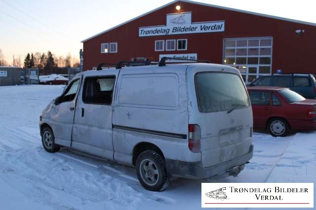 Toyota Hiace 2001-2006 (Fase 2) , Motorkode: 2KD-FTV, Girkassekode: M