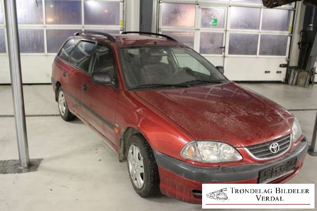 Toyota Avensis 2000-2003 (Type I, Fase 2) , Motorkode: NA, Girkassekode: 5 TR MAN