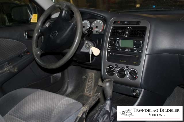 Toyota Avensis 2000-2003 (Type I, Fase 2) , Motorkode: NA, Girkassekode: 5 TR MAN