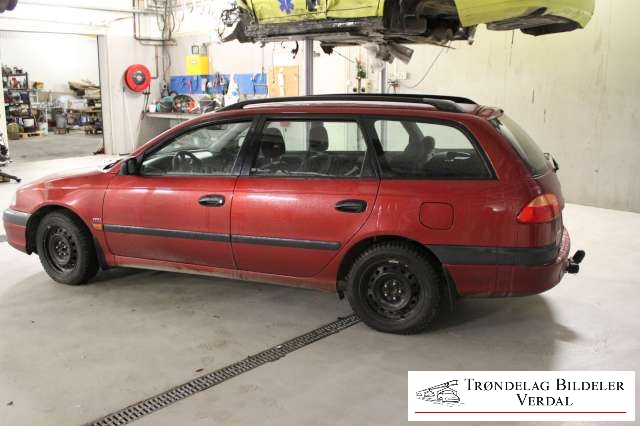 Toyota Avensis 2000-2003 (Type I, Fase 2) , Motorkode: NA, Girkassekode: 5 TR MAN