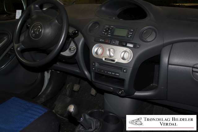 Toyota Yaris 2003-2005 (Type I, Fase 2) , Motorkode: 1SZ-FE, Girkassekode: NA