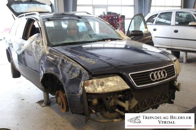 Audi A6 1997-2001 (Type II, Fase 1) (C5) (C5), Motorkode: AFB, Girkassekode: DGS